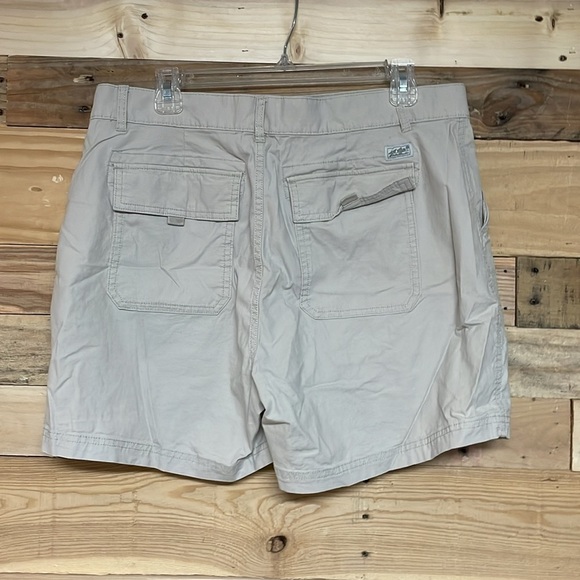 Eddie Bauer size 12 Tan High Waisted 5” Chino Shorts with Pork Chop Pockets - Picture 10 of 11